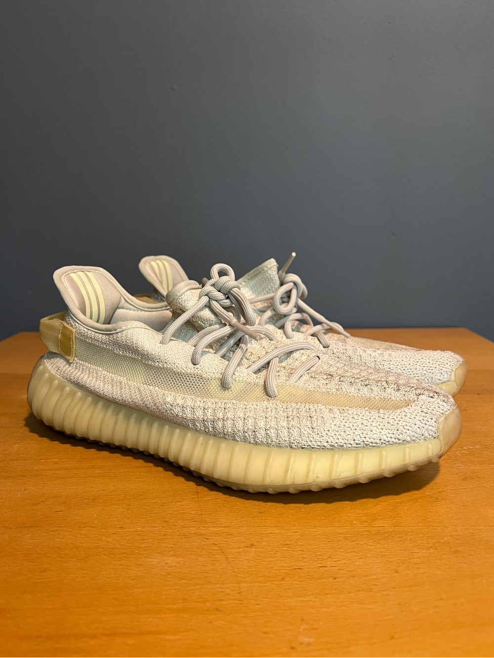 Yeezy Boost 350 V2 Light - Men’s Size 9